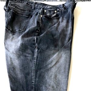 Ashley Stewart wash jeans shorts with pockets